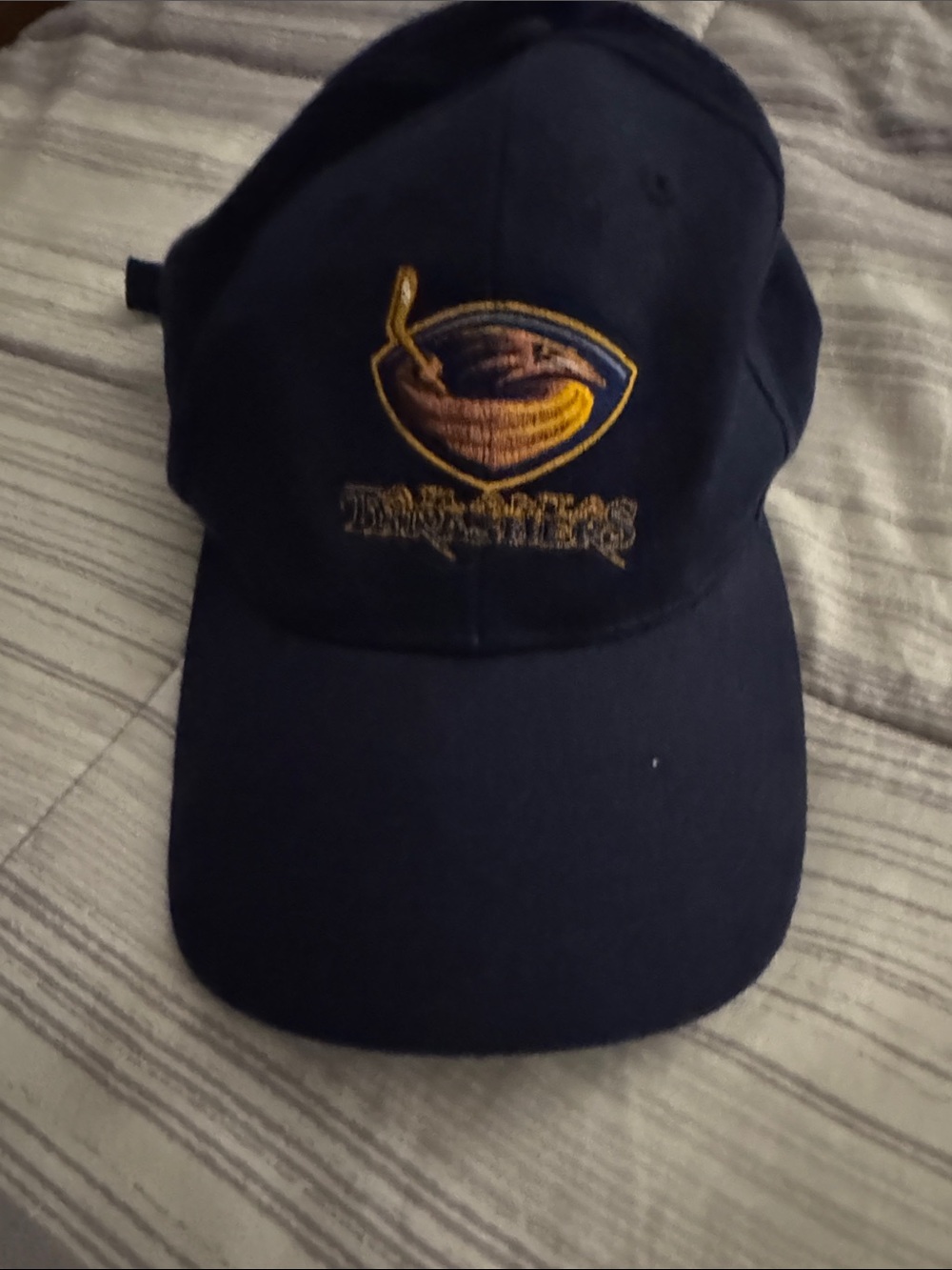 Atlanta Thrashers NHL Baseball Cap with Embroidered Yellow Logo